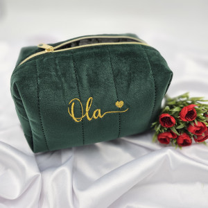 Personalizowana kosmetyczka welurowa haftowane imię