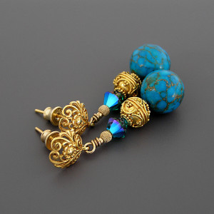 Kolczyki Scarlett, niebieski howlit, srebro pozłacane, kolekcja Przeminęło z Wiatrem