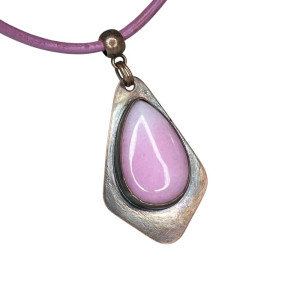 Wisior z pastelowym jadeitem c1282