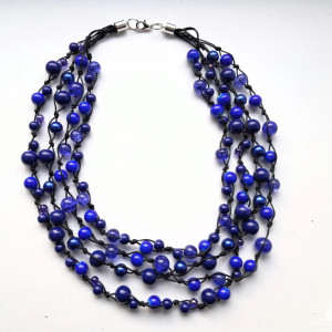 Kobalt naszyjnik z koralików