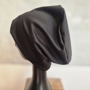 Czapka czarna unisex na podszewce a1