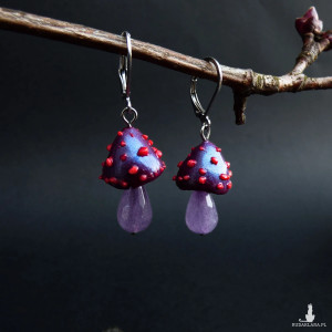 Kolczyki Fioletowe muchomorki z lawendową kroplą jadeitu