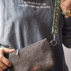 Mini torebka nerka z brązowej plecionki