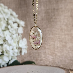 Złota zawieszka złoty wisiorek naszyjnik żywica z żywicy kwiaty z kwiatami jajowata retro naturalna delikatna dziewczęca kobieca kolorowa różowa