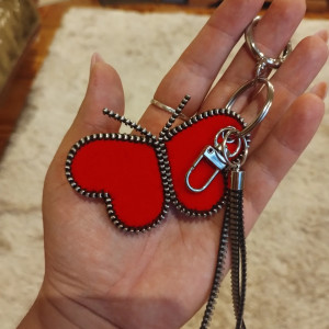 Brelok motyl czerwony