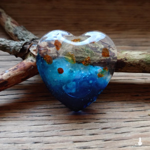 Magnes na lodówkę z żywicy - Serce oceanu w miniaturze