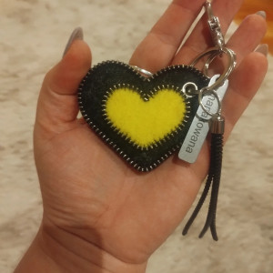 Brelok serce dwustronne grafitowy+ żółty
