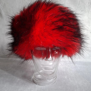 Czerwona futrzana czapka, toczek zimowy, 54 cm