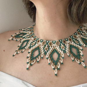 Naszyjnik z koralików