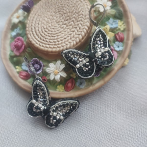 Wyjątkowe kolczyki MOTYLKI