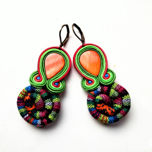 Masaj kolczyki sutaszowe