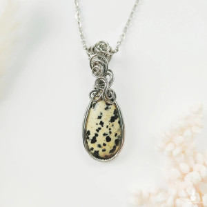 Naszyjnik Jaspis Dalmatyński stal chirurgiczna wisiorek handmade wirewrapping