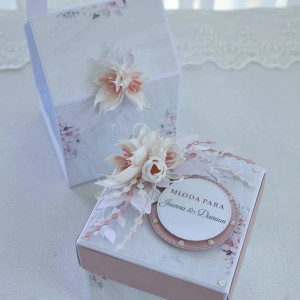 Kartka ślubna z niespodzianką – exploding box, pudrowy róż