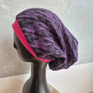 Czapka fioletowa dzianina smerfetka