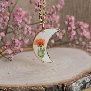 złota zawieszka złoty wisiorek naszyjnik żywica z żywicy kwiaty z kwiatami księżyc kwiaty żywica biżuteria gipsówka pomarańczowe