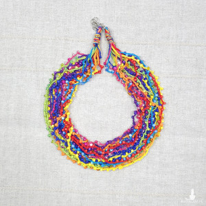 5805 Tęczowy naszyjnik boho