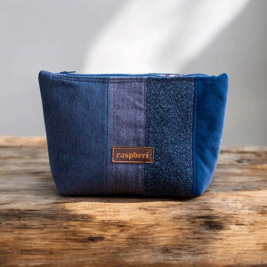 Duża patchworkowa niebieska kosmetyczka