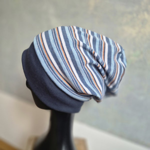 Czapka w paski smerfetka