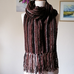 RĘCZNIE NA DRUTACH - Mus czekoladowy - oryginalny, długi szal boho unisex