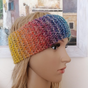 RĘCZNIE NA DRUTACH Spokojne pastele - ciepła opaska