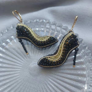 Eleganckie kolczyki SZPILKI