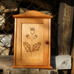 rustykalna szafka na klucze