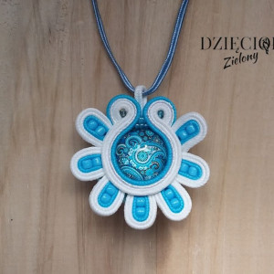 Wisiorek sutasz - kwiatek