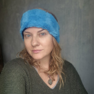 opaska futrzana niebieska