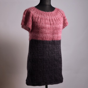 SZALEJ #damska tunika# tunika dwukolorowa#zrobiona ręcznie#zrobiona na drutach