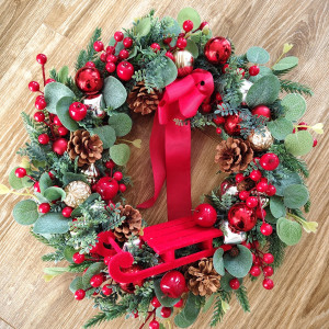 Wianek świąteczny Czerwone sanki