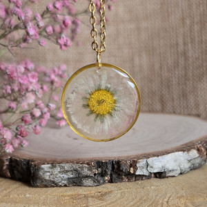 Wieczne kwiaty złota zawieszka złoty wisiorek naszyjnik żywica z żywicy kwiaty z kwiatami jajowata retro naturalna dziewczęca kobieca stokrotka