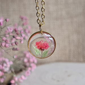 Wieczne kwiaty złota zawieszka złoty wisiorek naszyjnik żywica z żywicy kwiaty z kwiatami retro naturalna dziewczęca kobieca pomarańczowa gipsówka