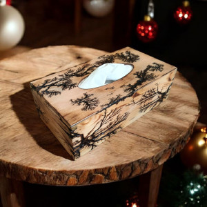 Chustecznik drewniany