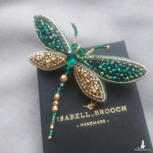 Szmaragdowo-złota broszka WAŻKA