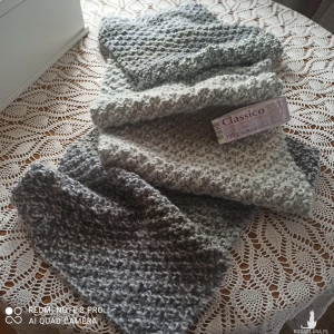 Szal wszystkie odcienie szarości