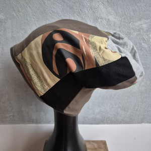 Czapka damska patchworkowa uniwersalna