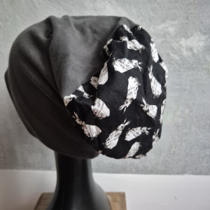 Czapka damska grafitowa i króliki