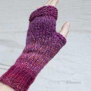 Mitenki z wełną Śliwkowe