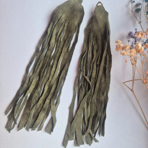 Klipsy duże lekkie zamszowe