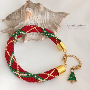 Bransoletka w kratkę z dopinaną przywieszką