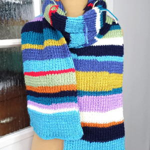 Szalik "Zero Waste Carnival" – Wielokolorowy Eko-Dodatek z Akrylu – Dwie Strony, Dwa Style!