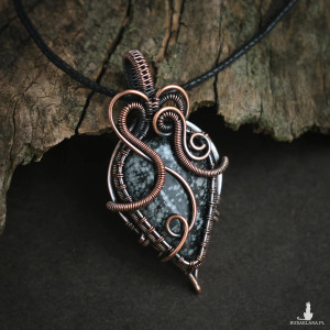 Wisior miedziany naszyjnik z obsydianem śnieżnym wire wrapping