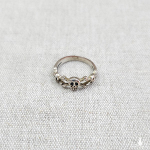 153 Oryginalny Pierścionek Czaszki 'Jolly Roger' - Biżuteria Vintage, Posrebrzany Mosiądz