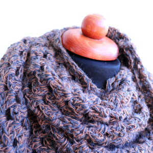 Chusta apaszka na szydełku Matylda