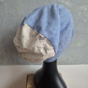 Czapka kolorowa niebieska Smerfetka