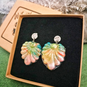 Boho kolczyki w kształcie liści pudrowy róż i zieleń