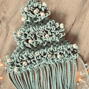 Choinka boucle , makramowa choinka, ozdoby świąteczne, dekoracje , makrama