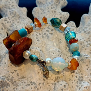 radosna bransoletka z bursztynem