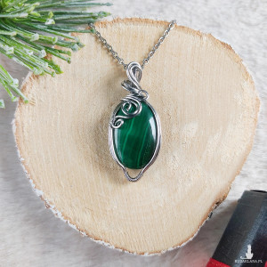 Naszyjnik Malachit "Leśny Mróz" stal chirurgiczna wisiorek handmade wirewrapping