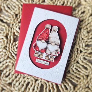 Kartka bożonarodzeniowa z gnomem na dystansie 2